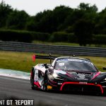 GT Cup Snetterton: Smith leads title charge