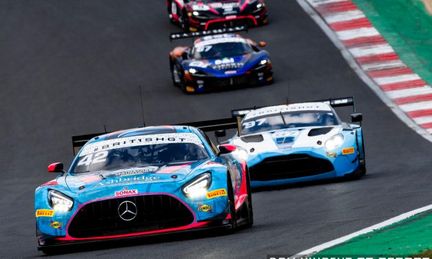 British GT Brands Hatch: 2 Seas Motorsport Claim GT3 Win, Optimum Motorsport Take GT4