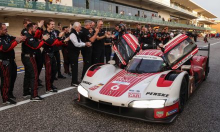 FIA WEC Lonestar Le Mans: First 2025 victory for Porsche at soaked COTA