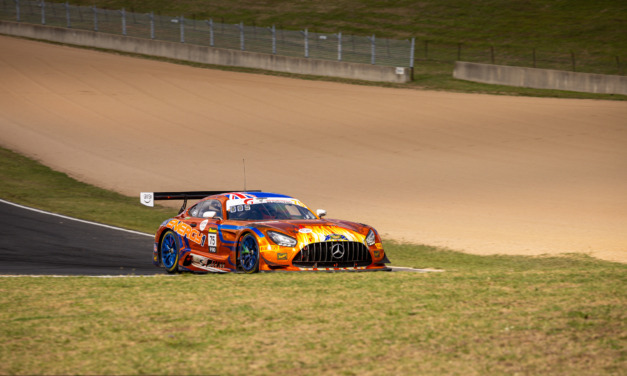 Bathurst 12 Hour –  11 Hours: Mercedes stay on top after red flag chaos