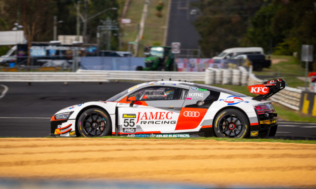 Bathurst 12 Hour Friday gallery