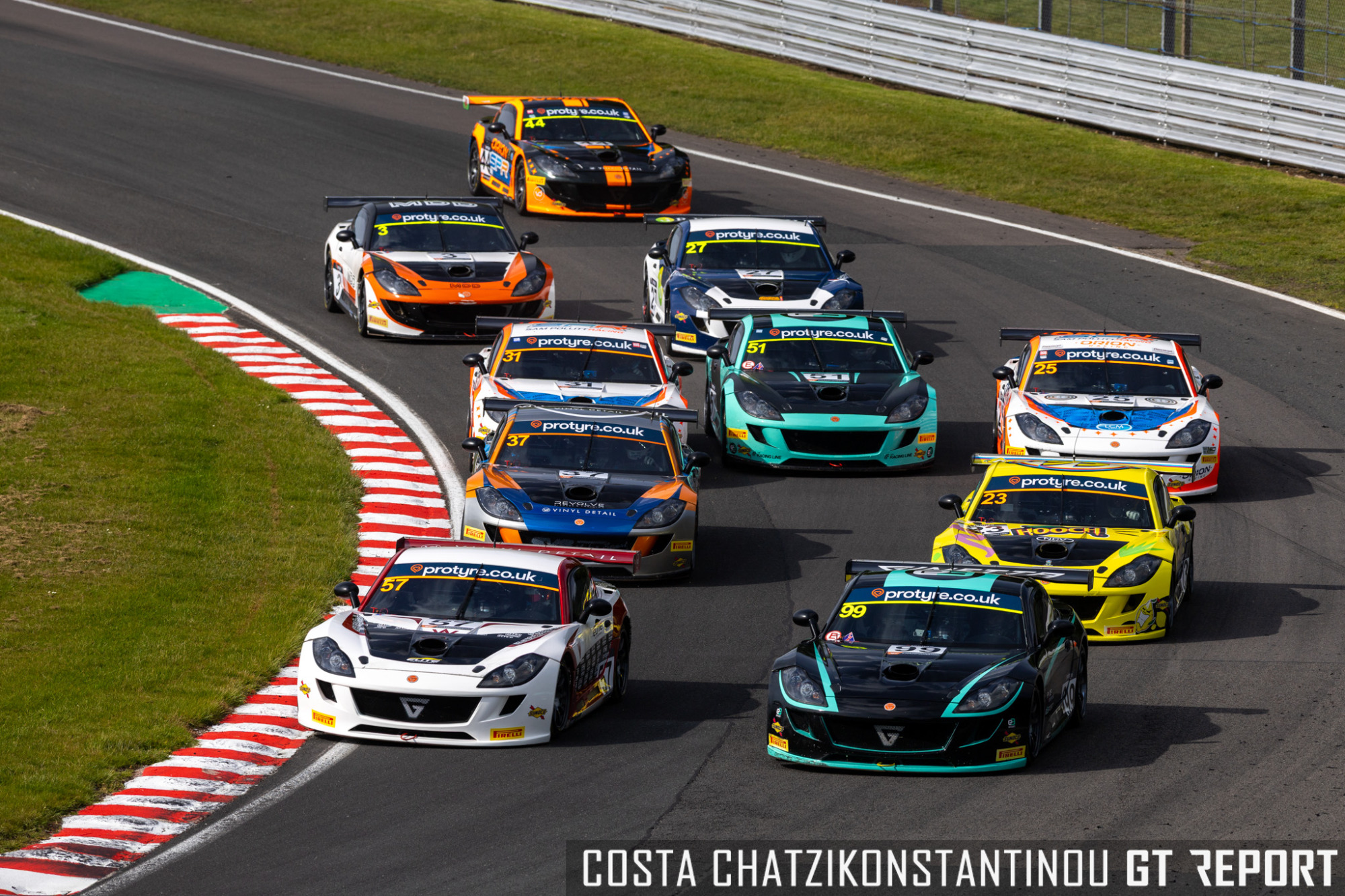 Ginetta GT Championship & GT Academy: Antrobus and Beilicke victorious in dramatic opening race at oulton park