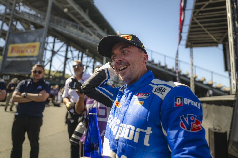 Frankie Muniz Embraces Sports Car Future While Enjoying First GT4 Season with TechSport Racing