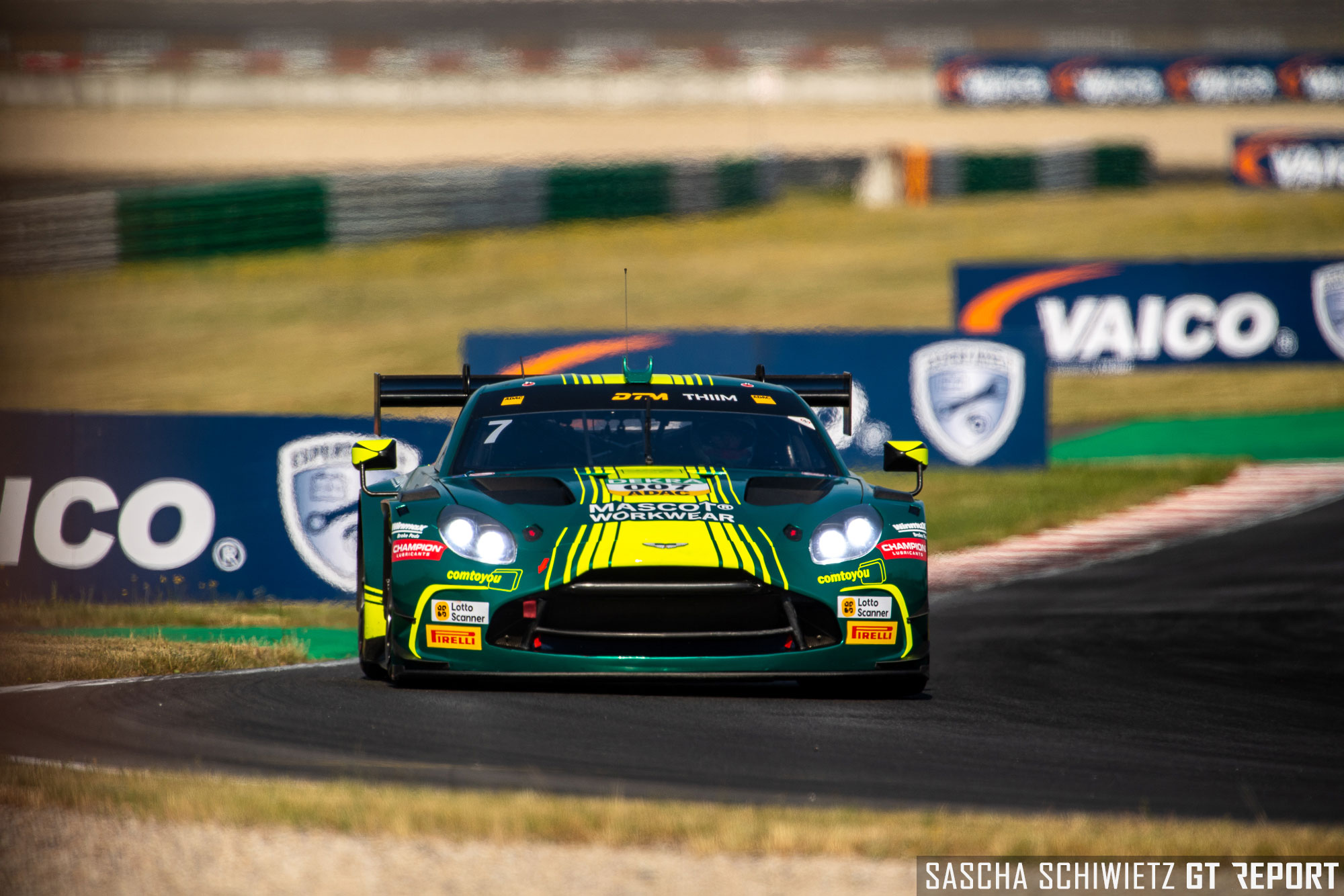 DTM Lausitzring: Nicki Thiim claims pole position in tight Qualifying 1