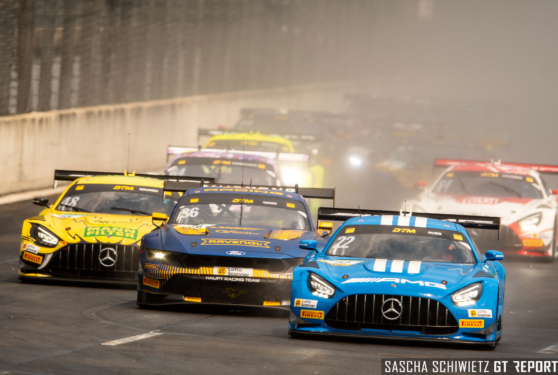 DTM-26-LAU-Race1-06