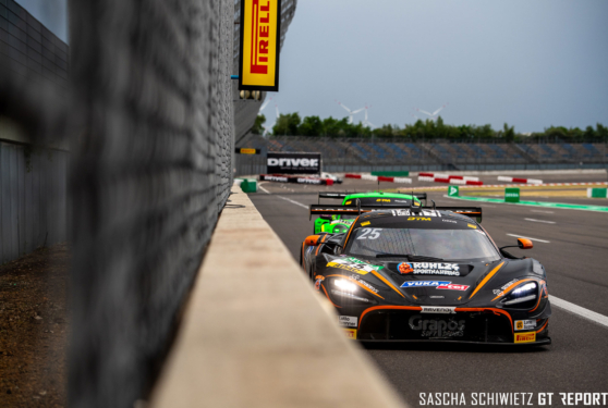 DTM-26-LAU-Race1-39