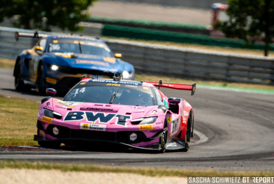 DTM-26-LAU-Race2-15