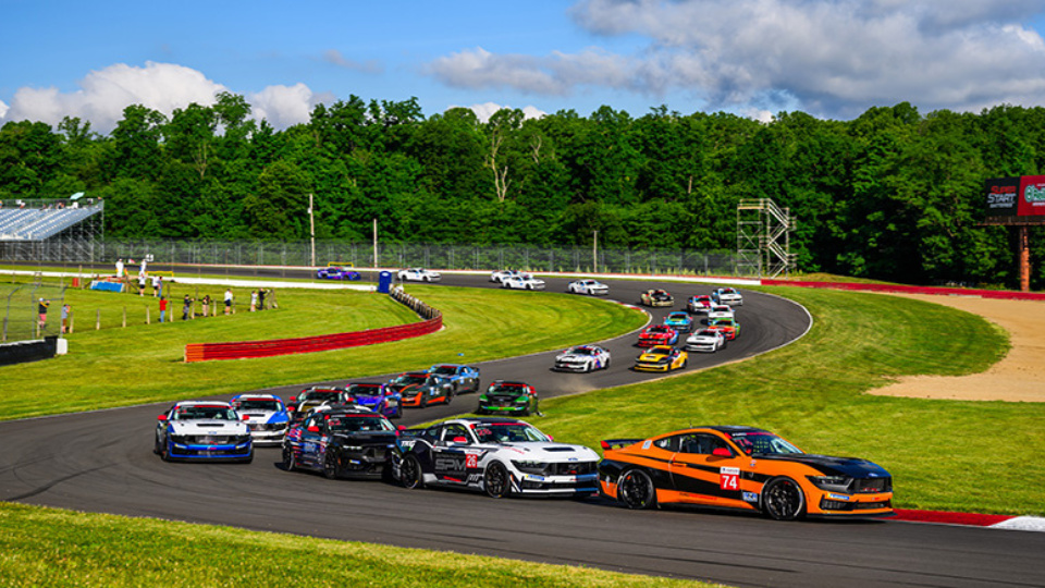 Loftsgard, Clarke Lead Mustang Challenge Title Battles into 17-Car Mid-Ohio Weekend