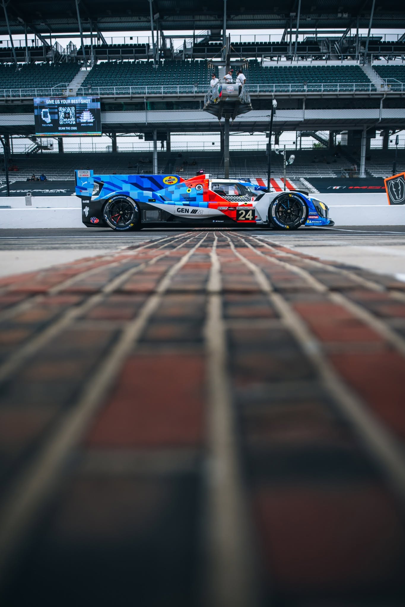 IMSA Indianapolis: Van Der Linde Delivers WRT Breakthrough