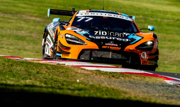 British GT Brands Hatch: Tillbrook and Barnicoat set the pace as title decider begins