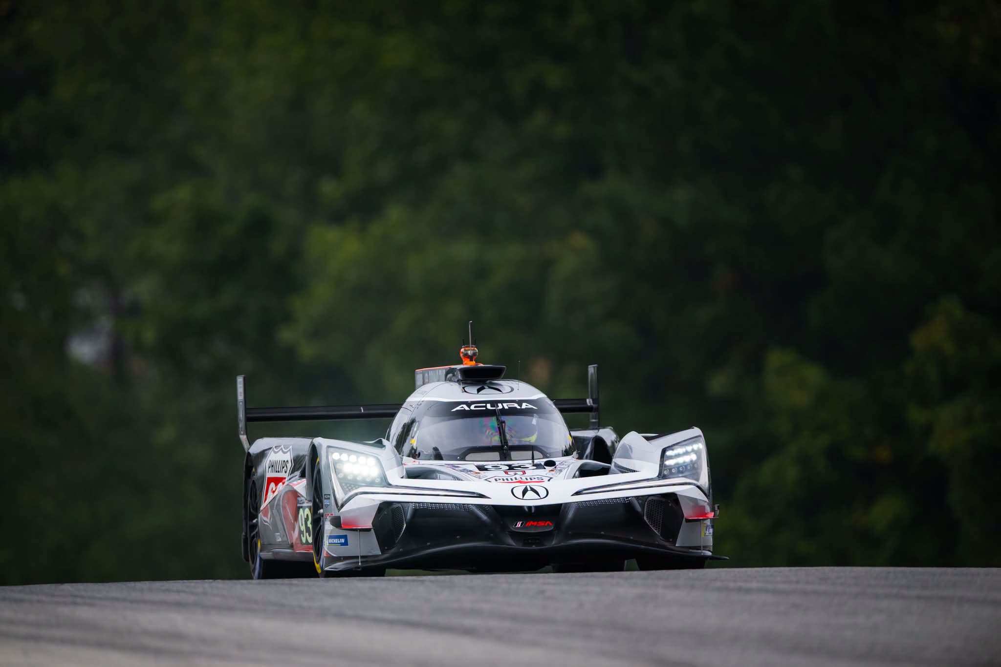 IMSA Petit Le Mans Hours 1-2: Acura Leads After Wild Start