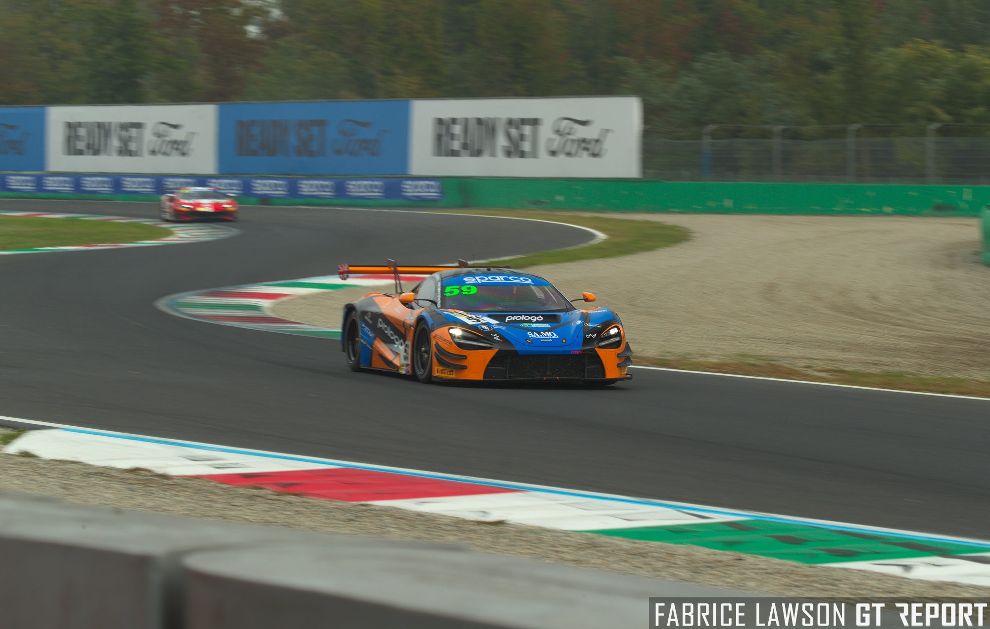 Italian GT Monza: Weerts and Cazzaniga put BMW and McLaren on pole for Sprint finale